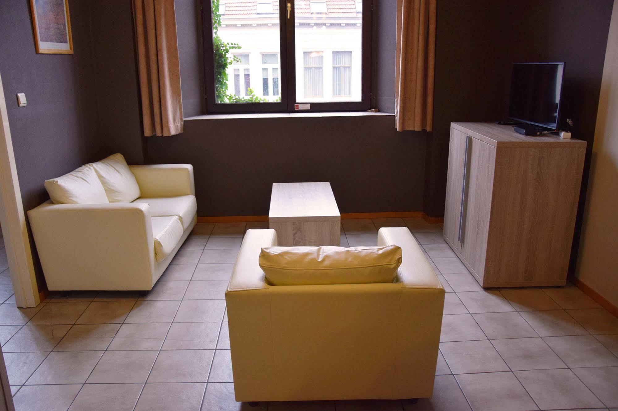 Condo Gardens Antwerpen Exteriör bild